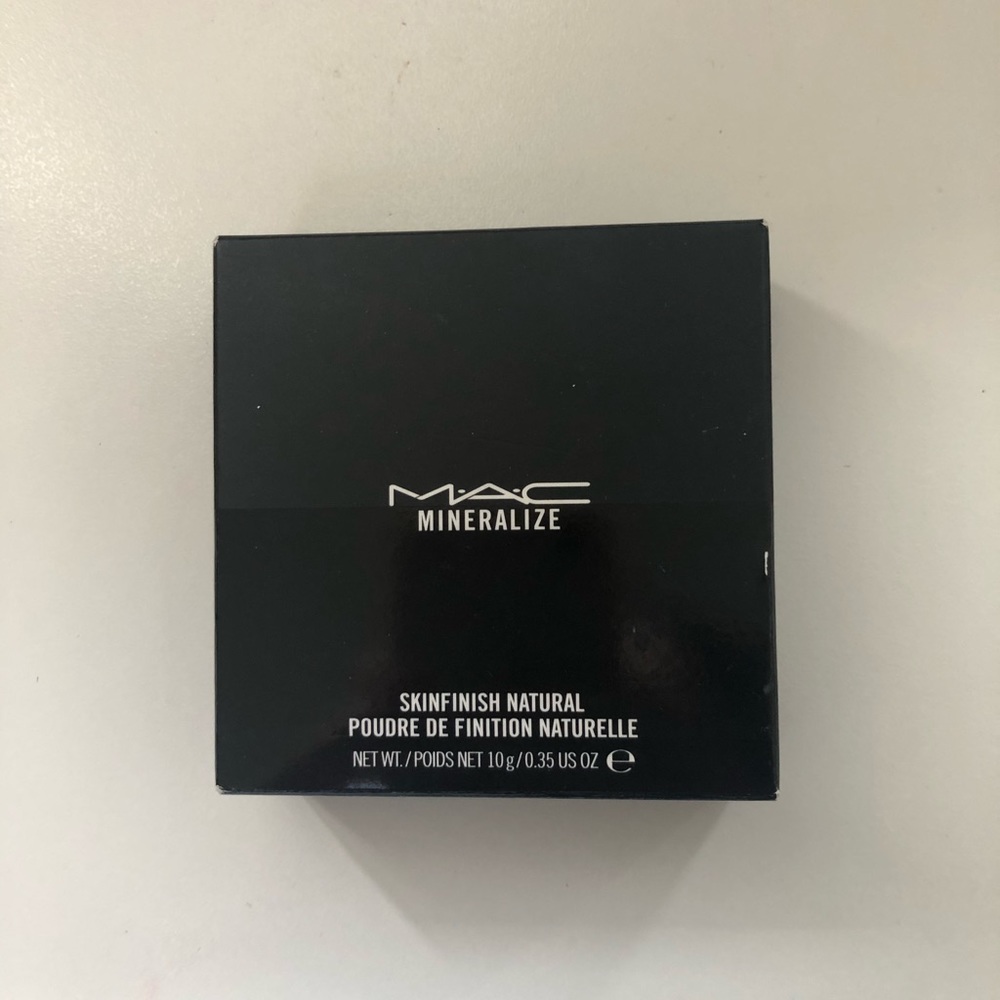 MAC Mineralize Skinfinish Natural